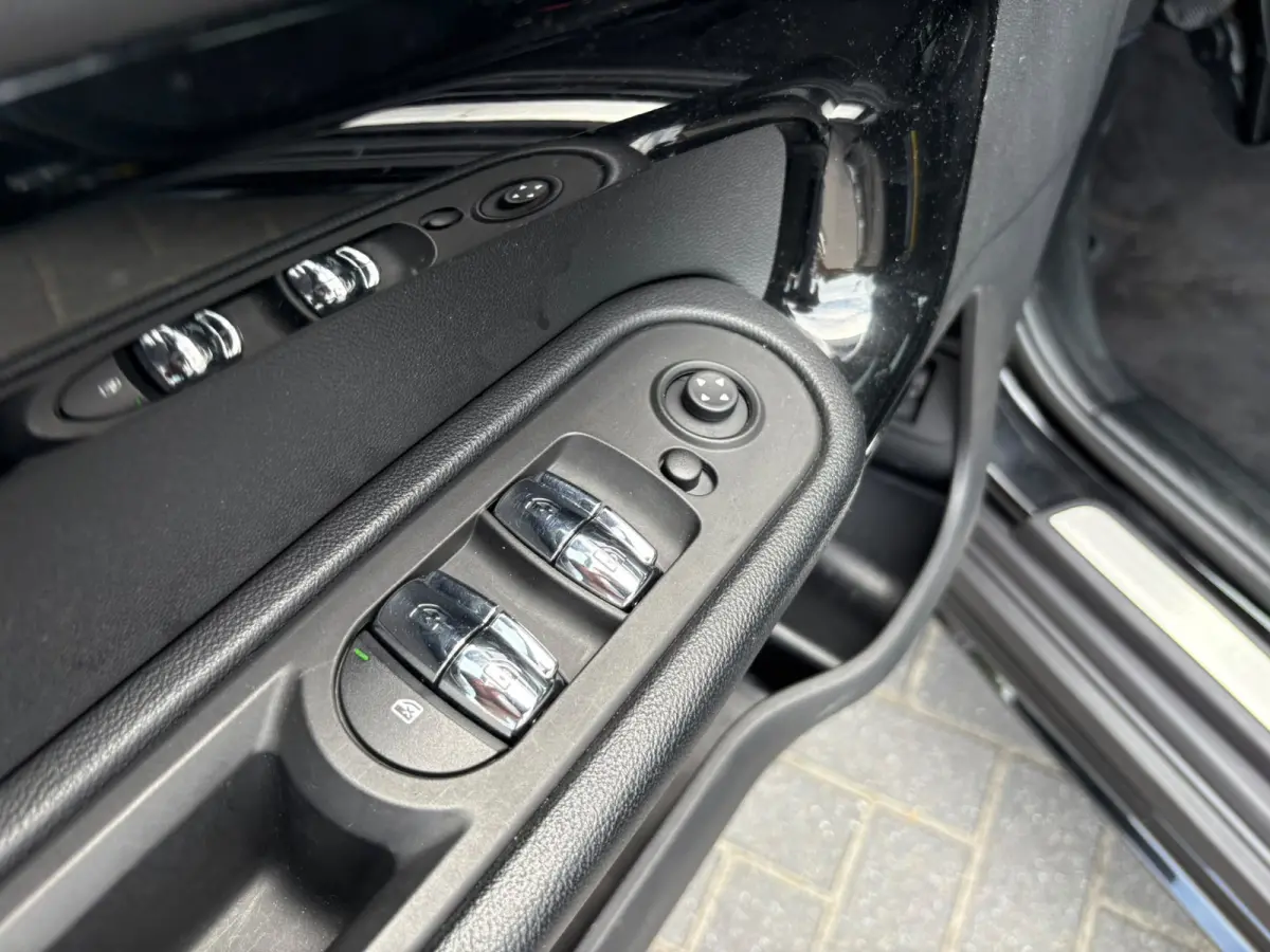1.5 Cooper ALL4 Chili Plug-in-Hybrid/Camera/Navigatie/Full-LED/Parkeerhulp