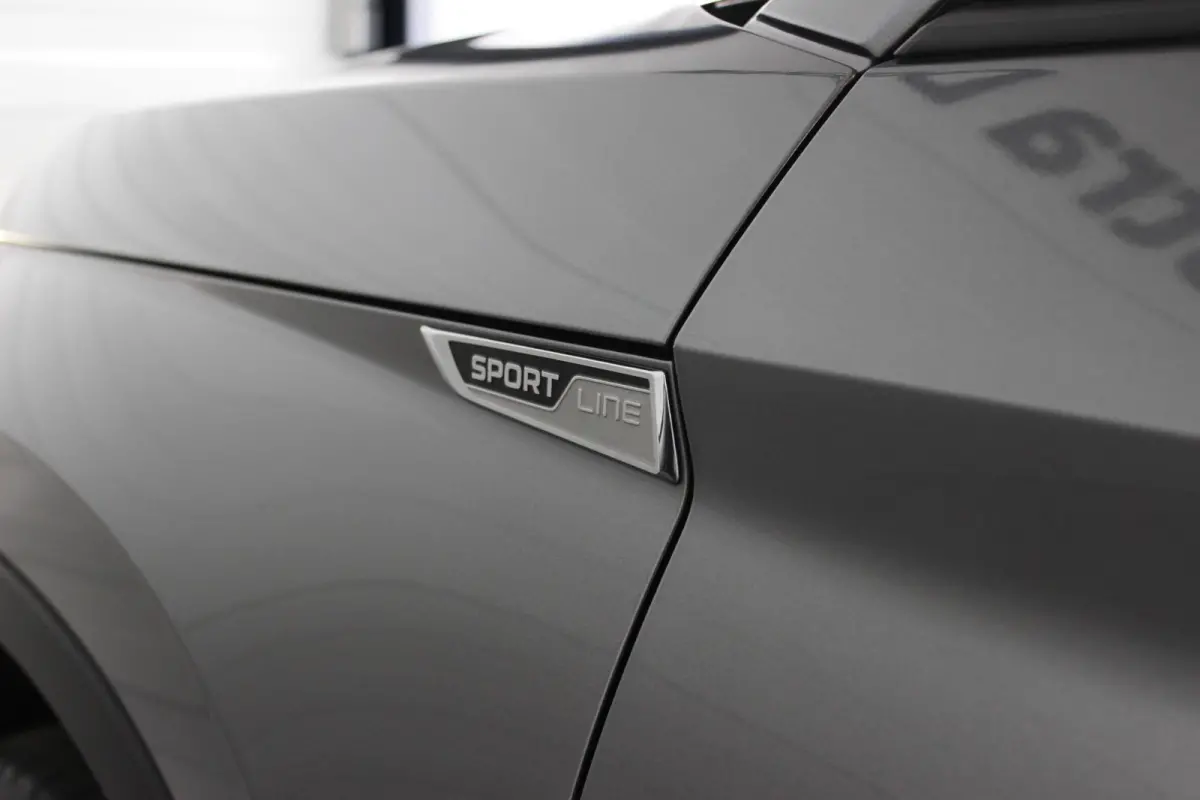 1.5 TSI Sportline Business Facelift | Trekhaak | Camera | Memory | Virtual Cockpit | LED Matrix | Carplay | Keyless | Stoelverw./venti | 20" LMV | PDC V+A