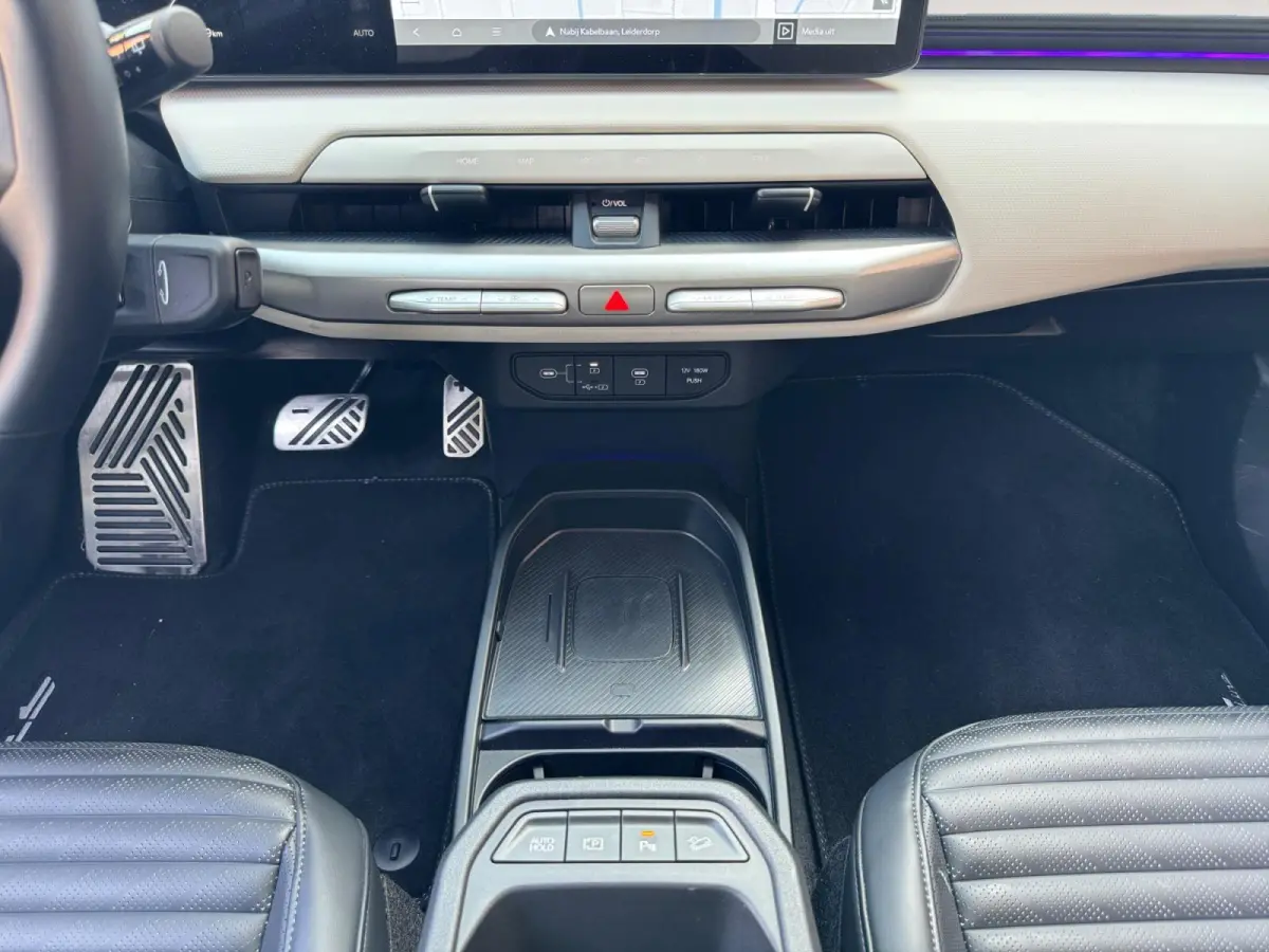 Hatchback GT-Line Business Edition 81.4 kWh | Demo model | Stoel-Stuur verwarming | Draadloos Apple Carplay - Android Auto | GT-Line Exterieur en Interieur Details | Kia Leiderdorp 071 760 0