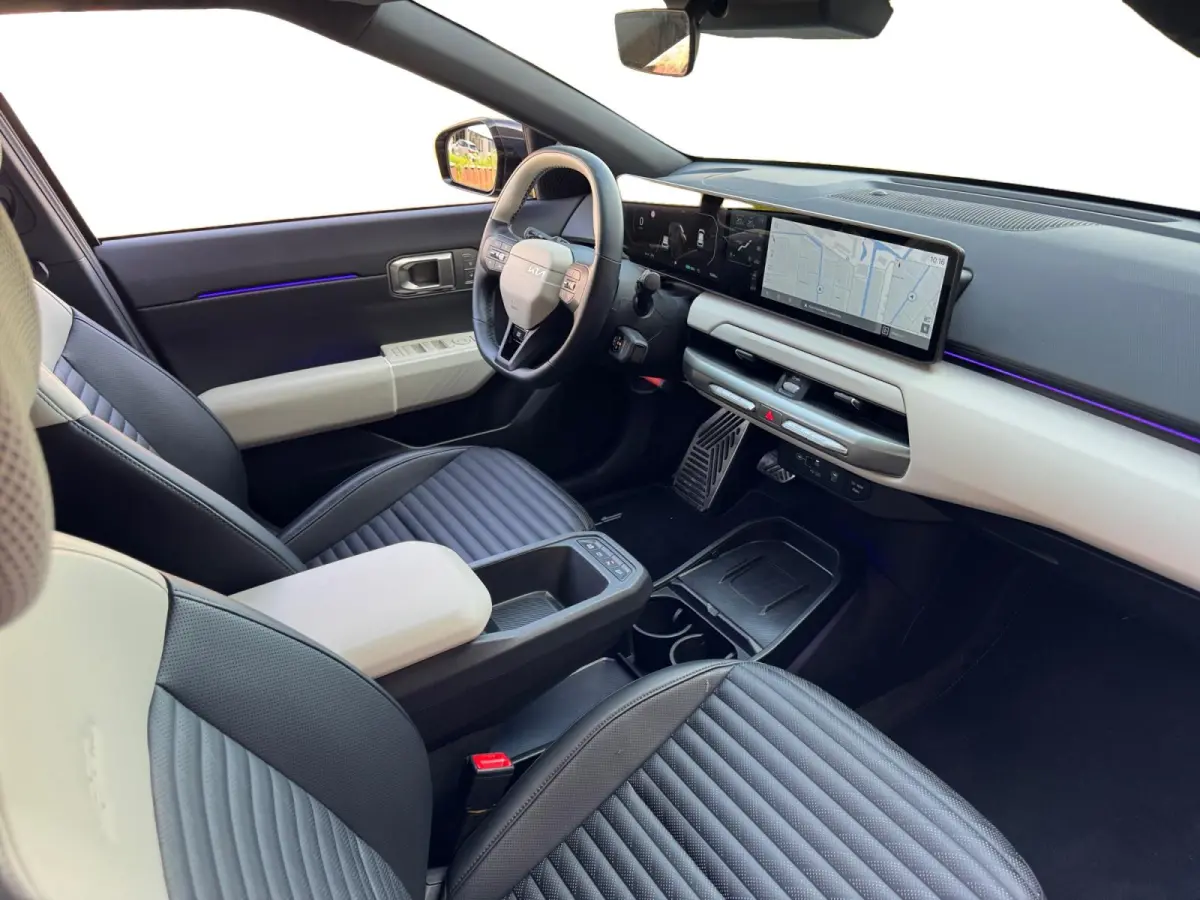 Hatchback GT-Line Business Edition 81.4 kWh | Demo model | Stoel-Stuur verwarming | Draadloos Apple Carplay - Android Auto | GT-Line Exterieur en Interieur Details | Kia Leiderdorp 071 760 0