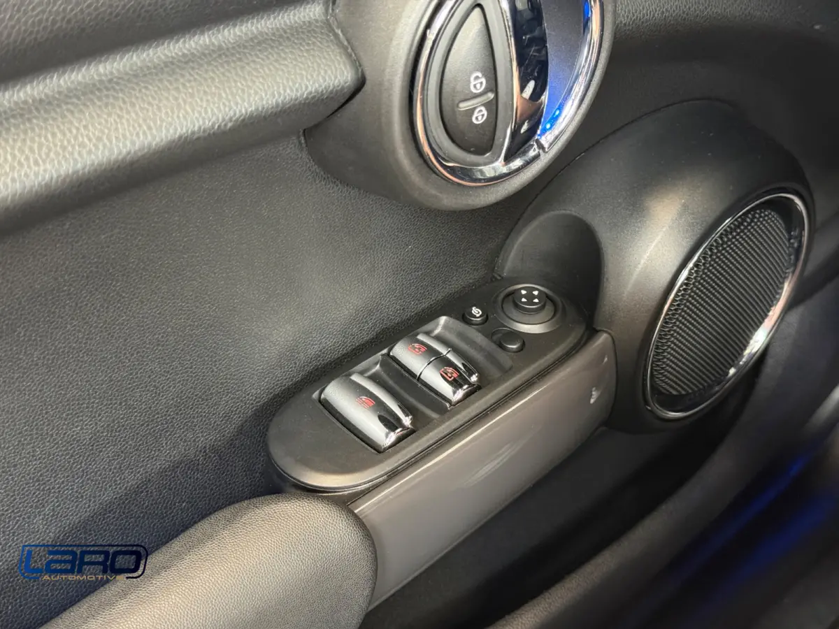 1.5 136 pk Aut. | ACC LED Camera CarPlay Yours Stoelver.