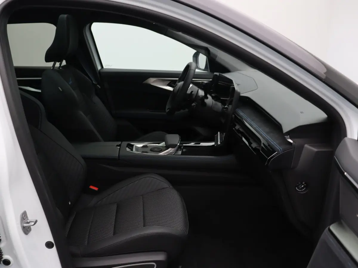E-Tech full hybrid 200pk esprit Alpine | Vijf jaar garantie | Panoramisch dak | Harman Kardon | All season banden |