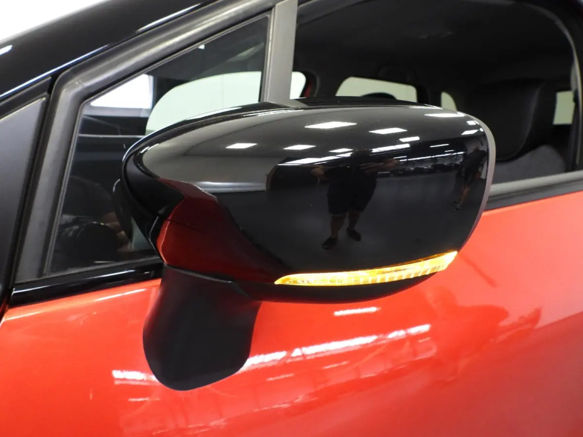 1.2 TCe Aut. Intens NAVI/CLIMA/LED/TREKH./17"LMV!