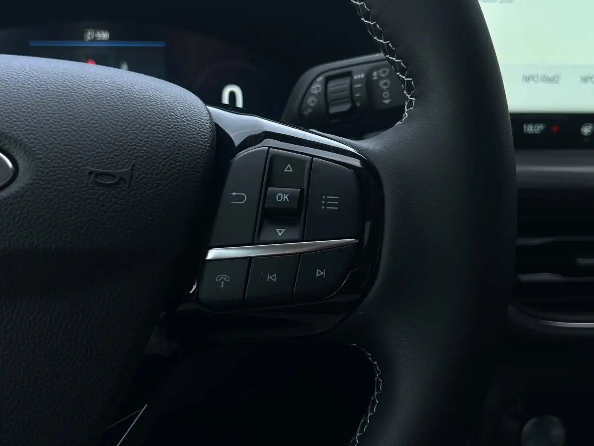 2.5 PHEV Active X | Pano | Trekhaak | AGR Stoelen | Matrix LED | Adap. Cruise