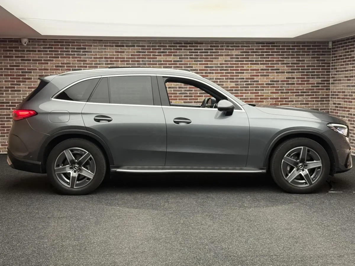 300 4MATIC AMG Line