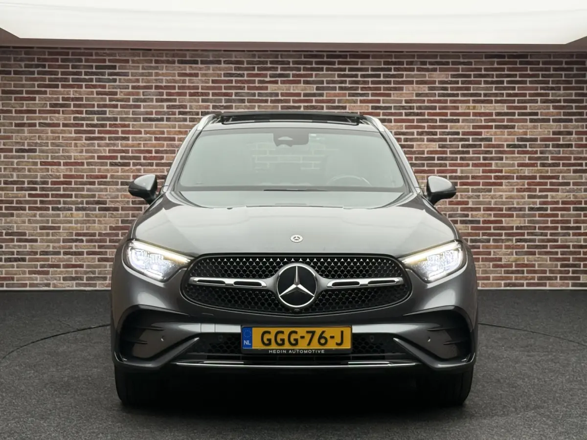 300 4MATIC AMG Line