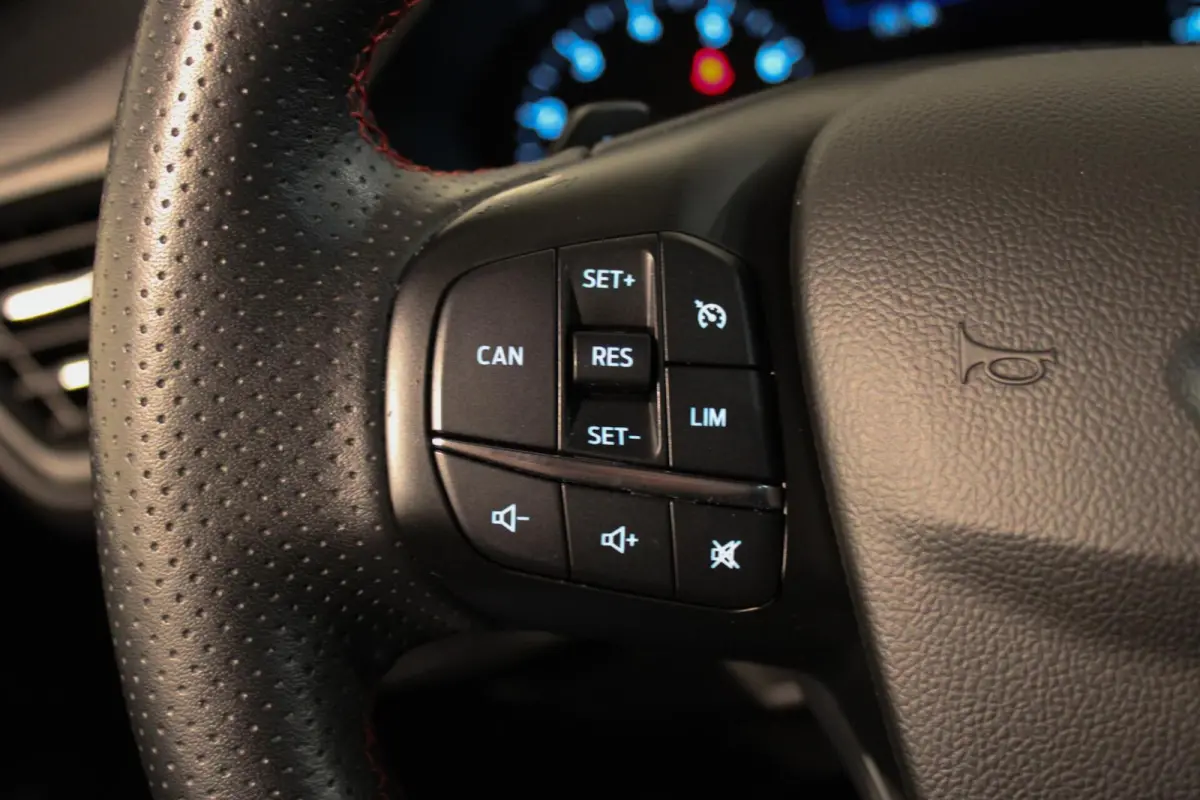 1.5 EcoBoost ST Line Business Automaat