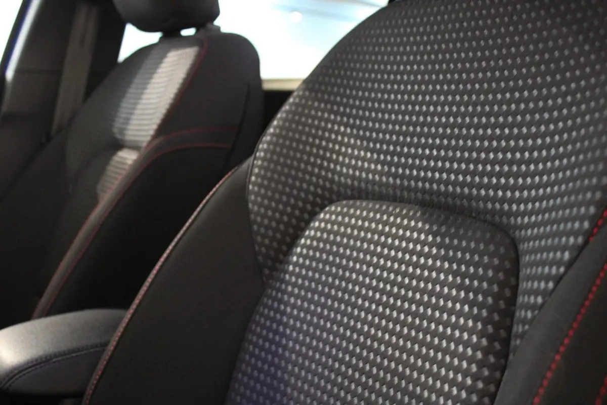 1.5 EcoBoost ST Line Business Automaat