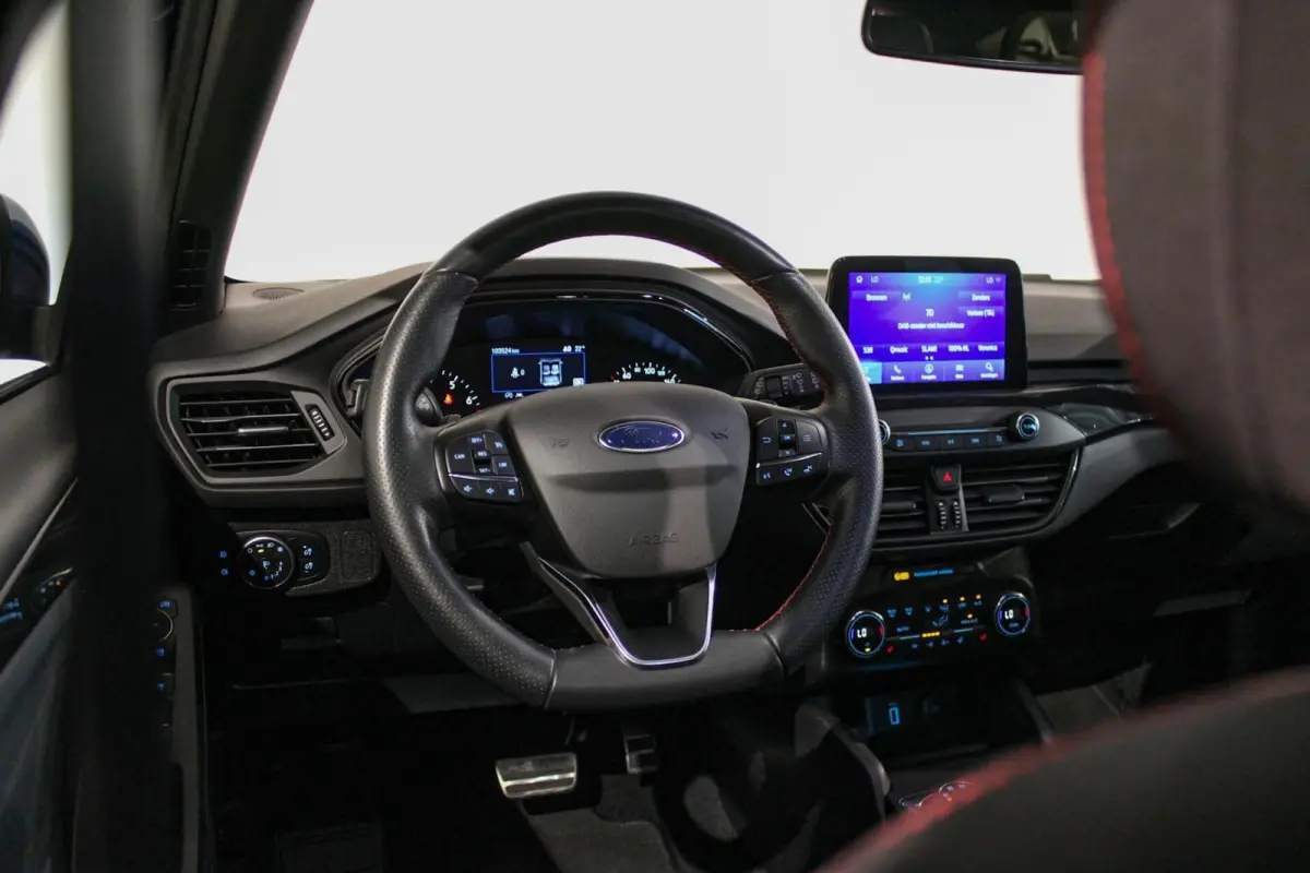 1.5 EcoBoost ST Line Business Automaat