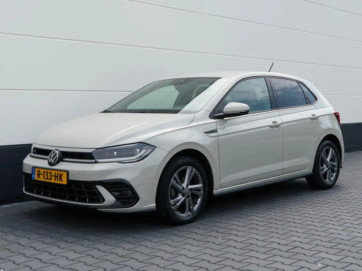 1.0 95pk TSI R-Line Business | Carplay | Full LED | IQ Light | Virutual cockpit