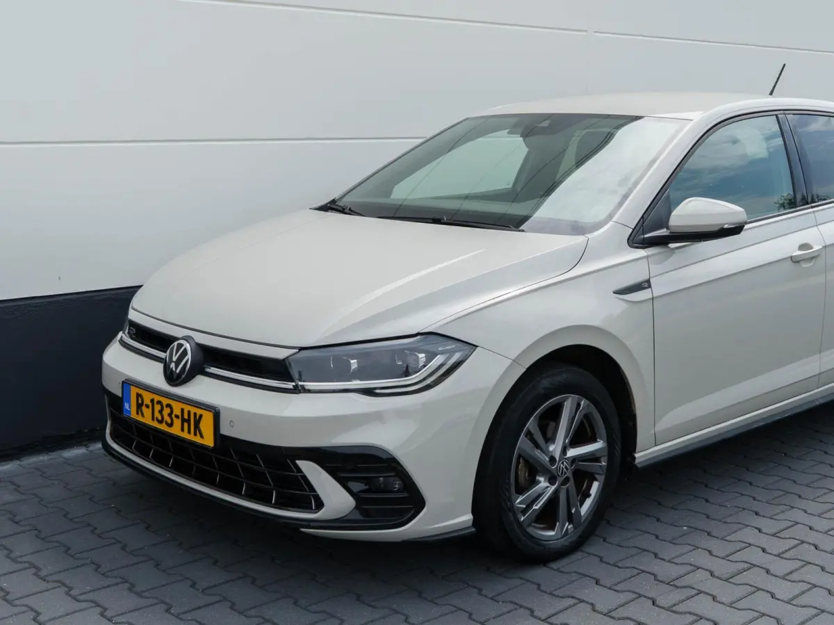 1.0 95pk TSI R-Line Business | Carplay | Full LED | IQ Light | Virutual cockpit