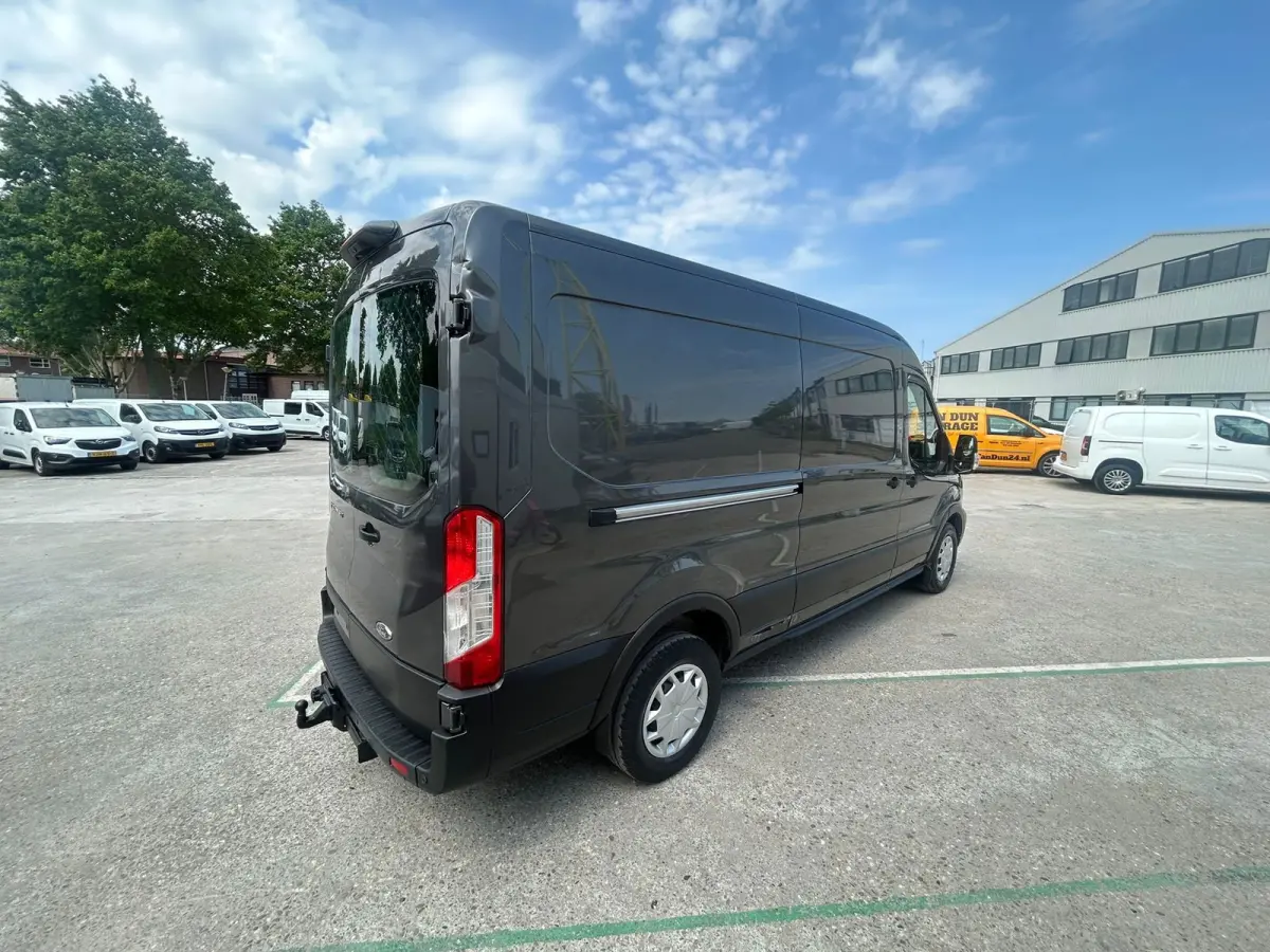350 2.0 TDCI L3H2 Limited navi cruise trekhaak 2800 kg