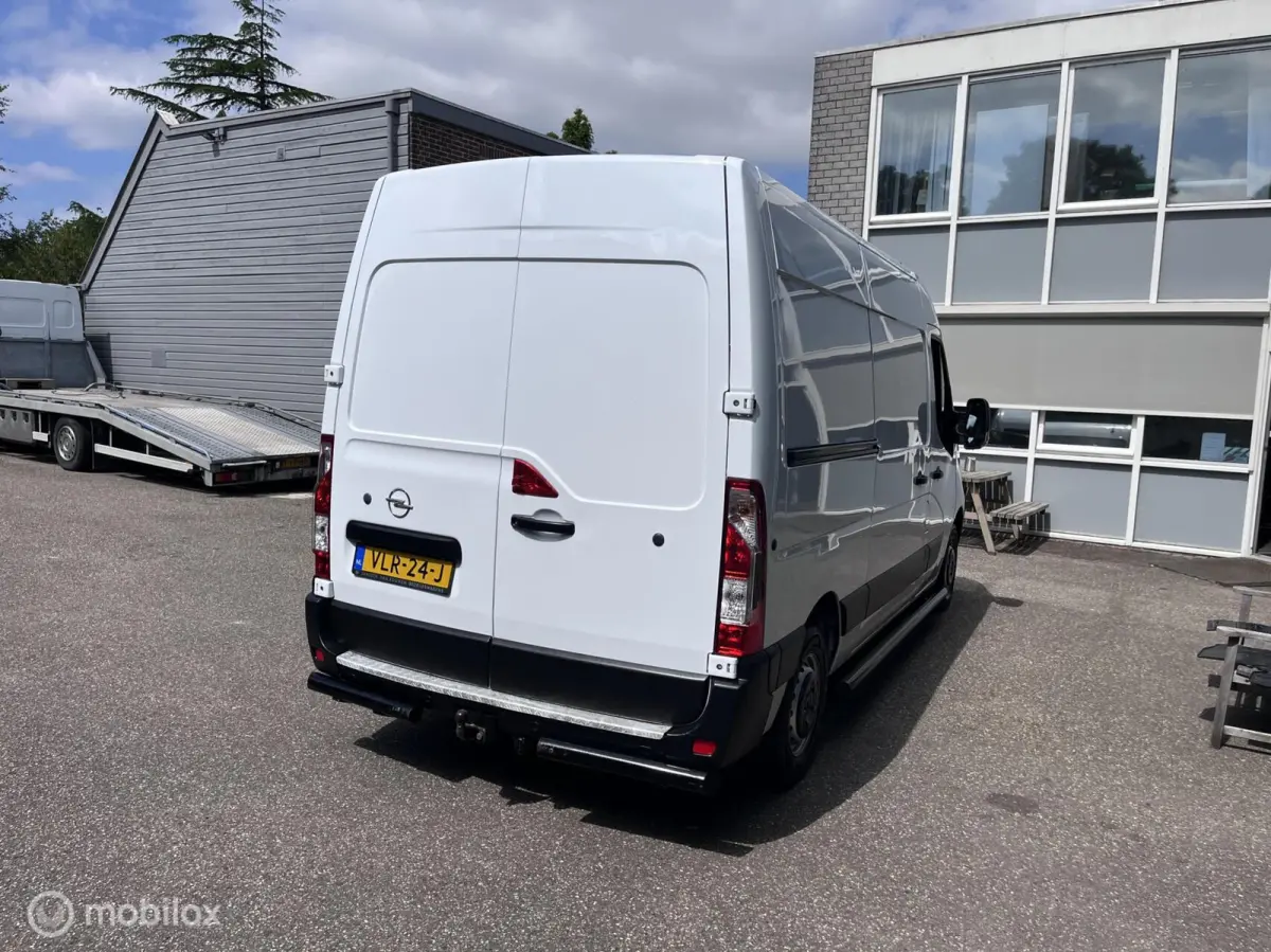 bestel 2.3 Turbo L2H2