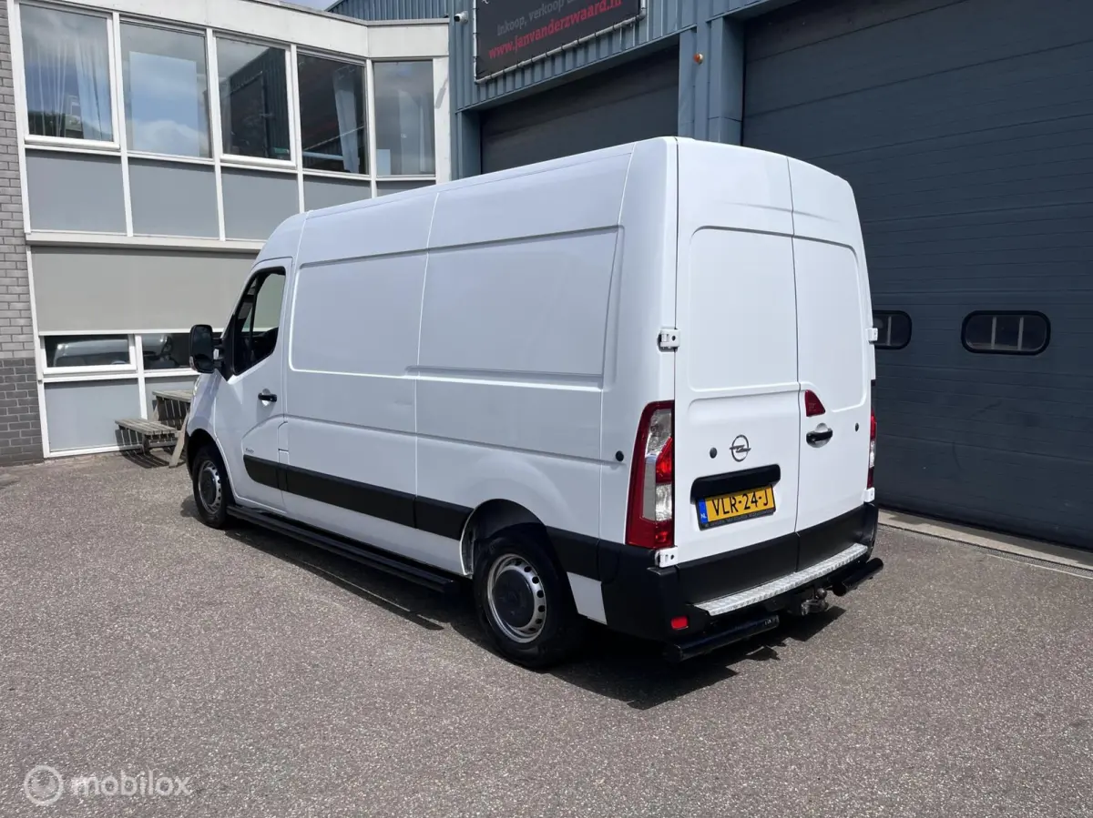 bestel 2.3 Turbo L2H2