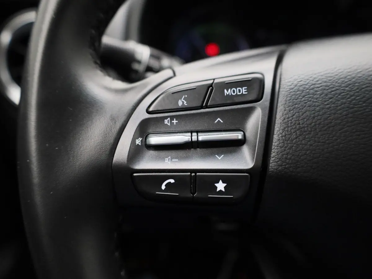 1.6 GDI HEV Comfort | AUTOMAAT | ACHTERUITRIJCAMERA | APPLE CARPLAY - ANDROID AUTO | CLIMATE CONTROL | ADAPTIVE CRUISE CONTROL |