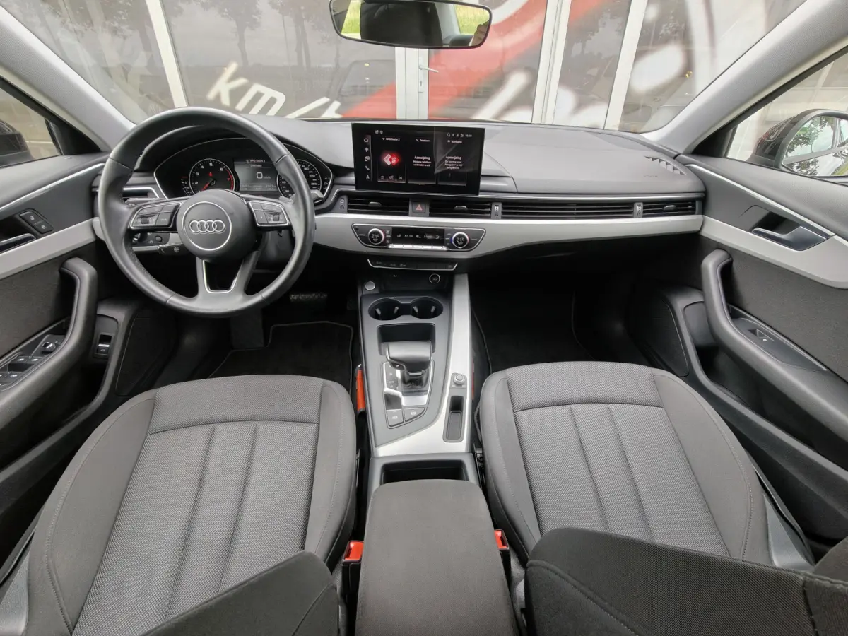 35 TFSI Pro Line / Carplay / 17'' LM / LED / Sensoren V+A