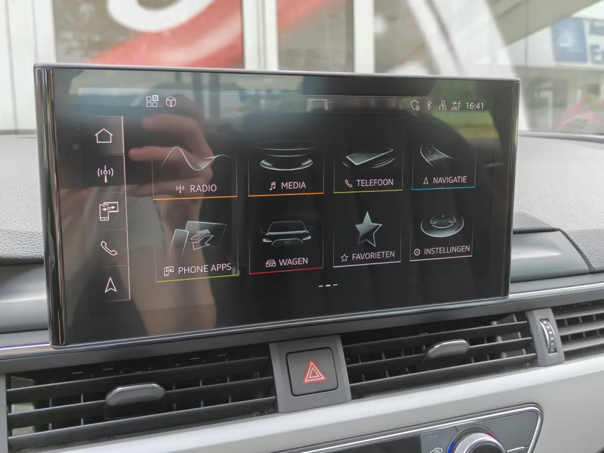 35 TFSI Pro Line / Carplay / 17'' LM / LED / Sensoren V+A