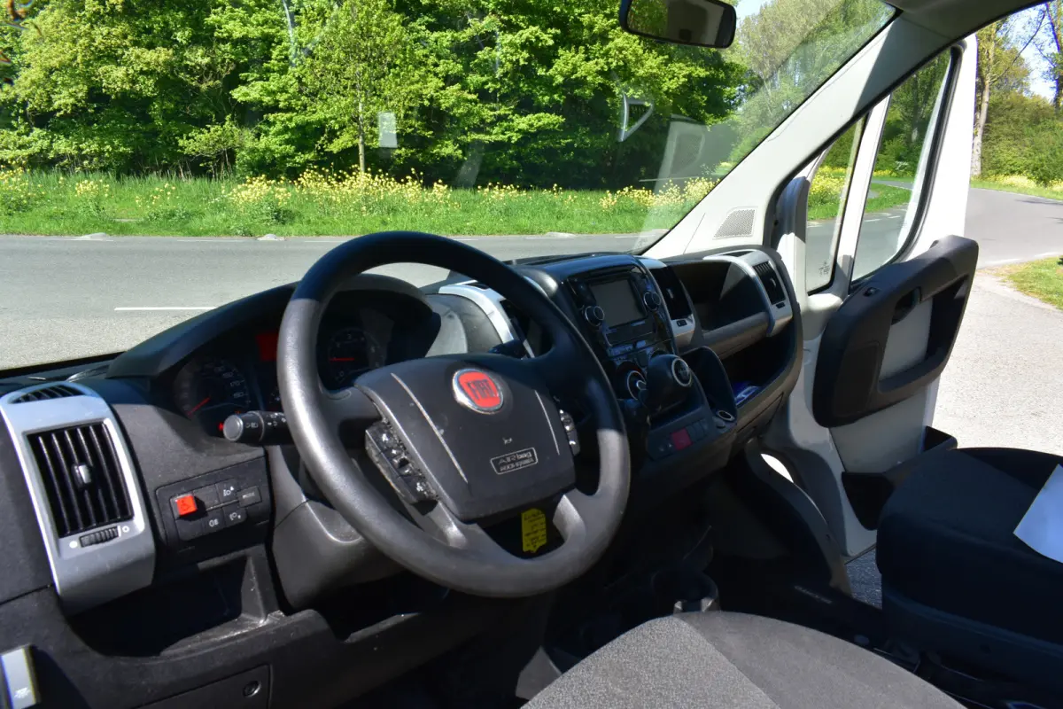 FIAT L3H2 Rolstoel bus of 9 personen