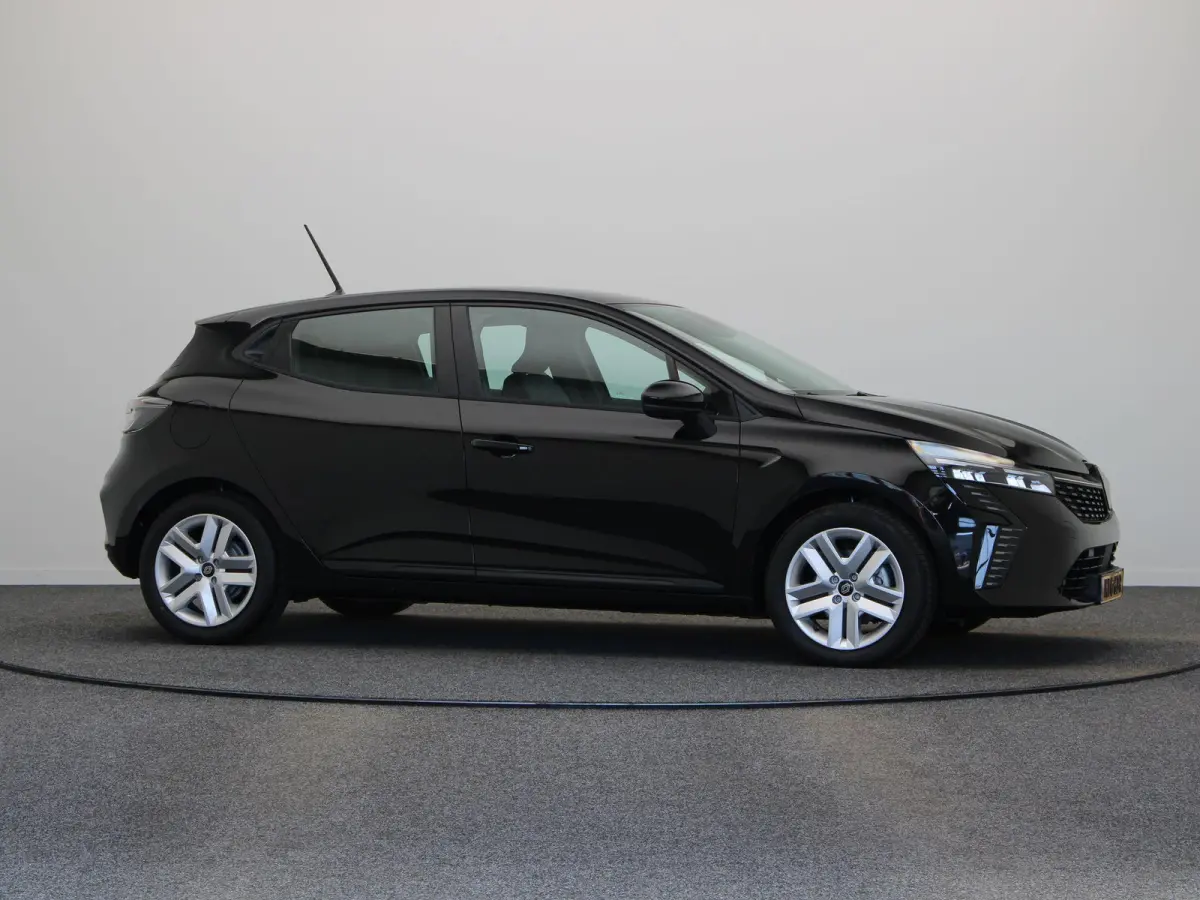 E-Tech Full Hybrid 145pk evolution | Parkeersensoren achter | Apple carplay | Airco | Cruise Control |
