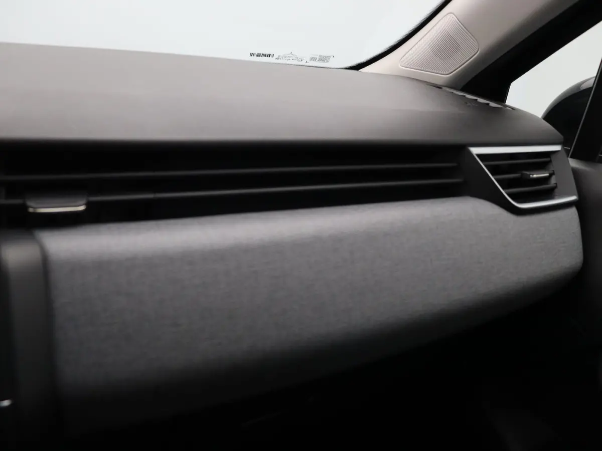 E-Tech Full Hybrid 145pk evolution | Parkeersensoren achter | Apple carplay | Airco | Cruise Control |