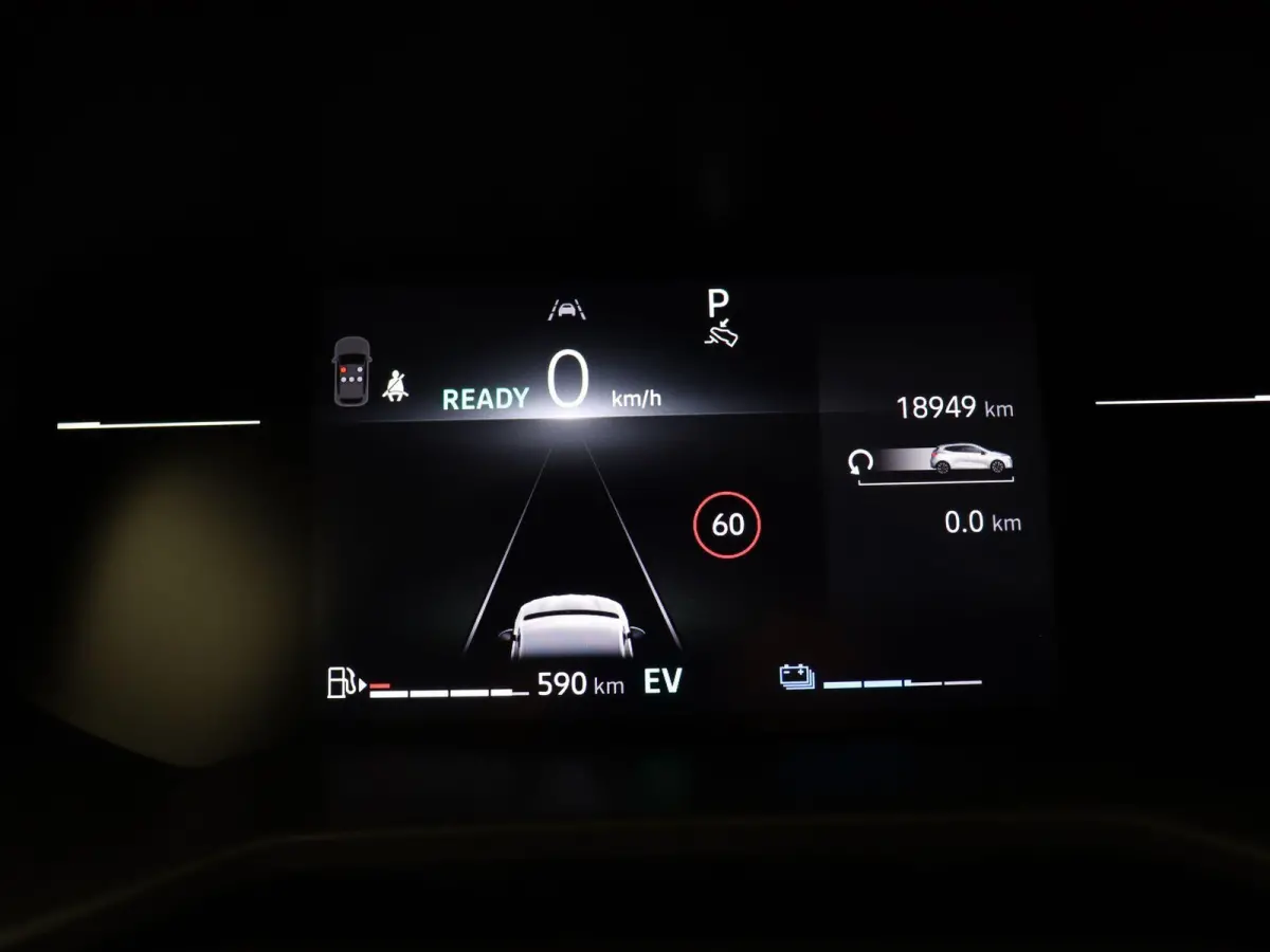 E-Tech Full Hybrid 145pk evolution | Parkeersensoren achter | Apple carplay | Airco | Cruise Control |