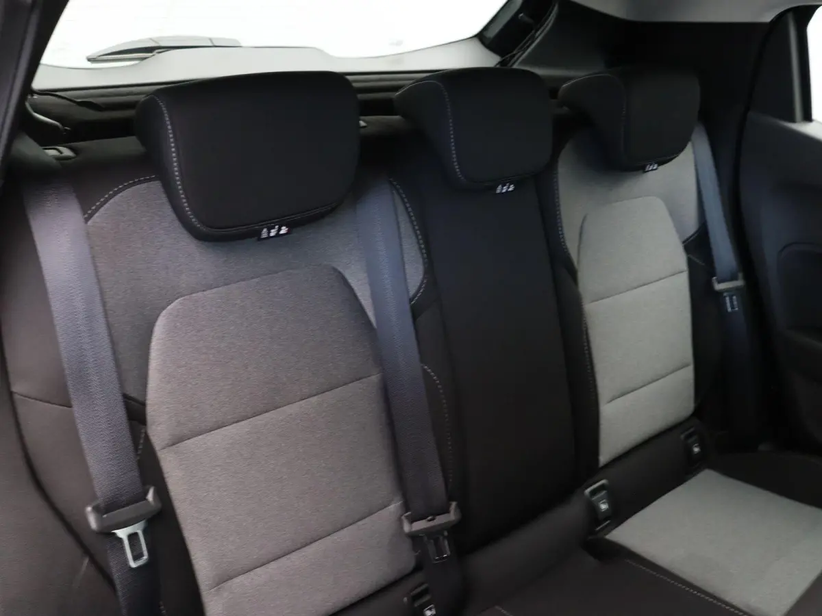 E-Tech Full Hybrid 145pk evolution | Parkeersensoren achter | Apple carplay | Airco | Cruise Control |