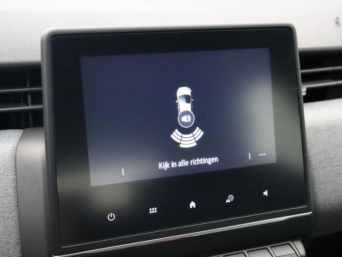 E-Tech Full Hybrid 145pk evolution | Parkeersensoren achter | Apple carplay | Airco | Cruise Control |