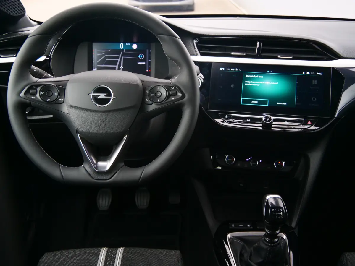 1.2 Turbo GS 100 Pk Navi / DAB / Apple Carplay / Camera
