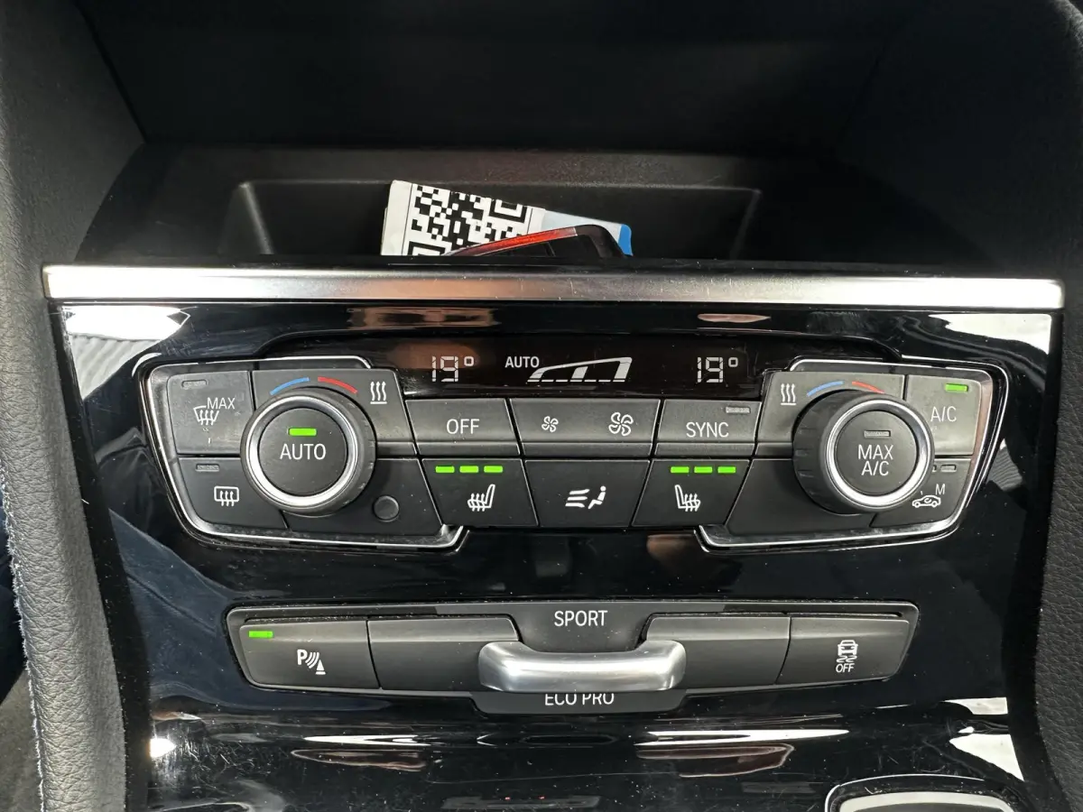 220i M Sport