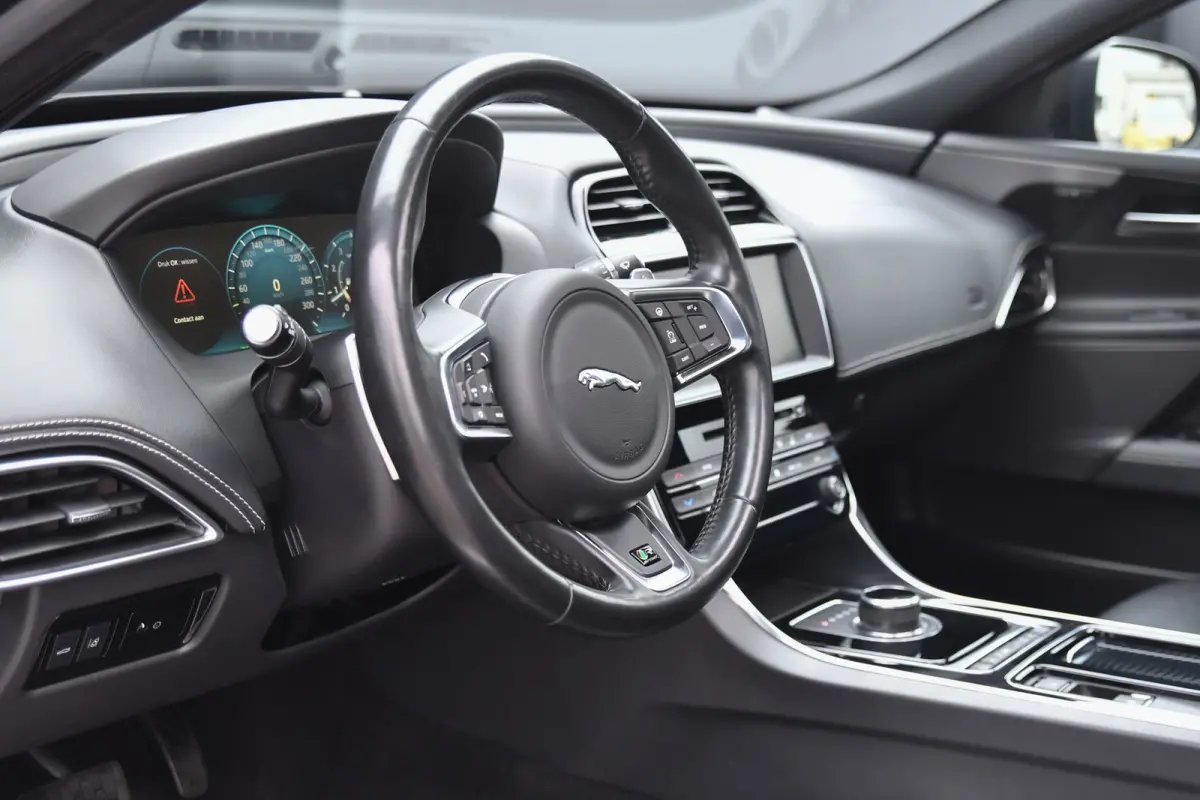 2.0 R-Sport, Panorama, Meridian, Leder, Memory, Camera, Carplay, Stuurverw.!