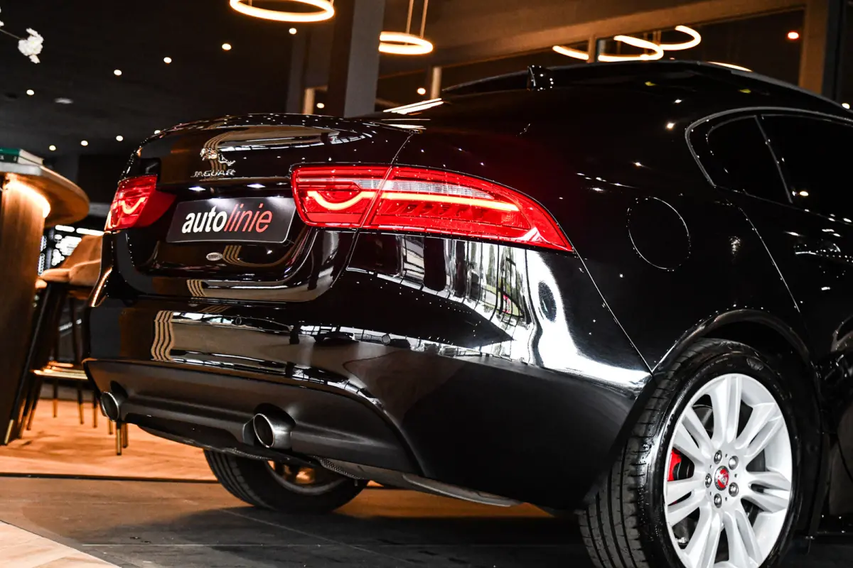 2.0 R-Sport, Panorama, Meridian, Leder, Memory, Camera, Carplay, Stuurverw.!