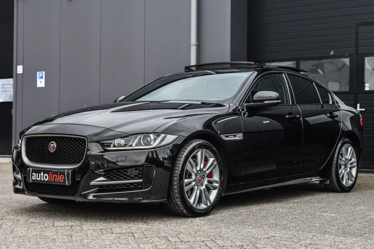 2.0 R-Sport, Panorama, Meridian, Leder, Memory, Camera, Carplay, Stuurverw.!