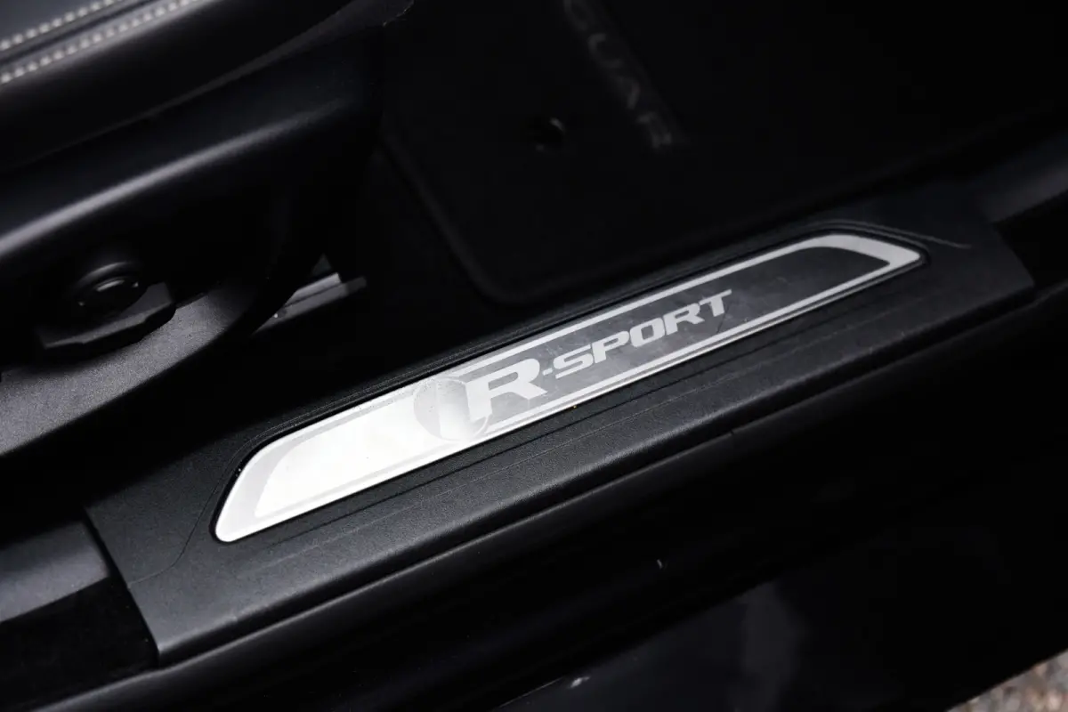 2.0 R-Sport, Panorama, Meridian, Leder, Memory, Camera, Carplay, Stuurverw.!