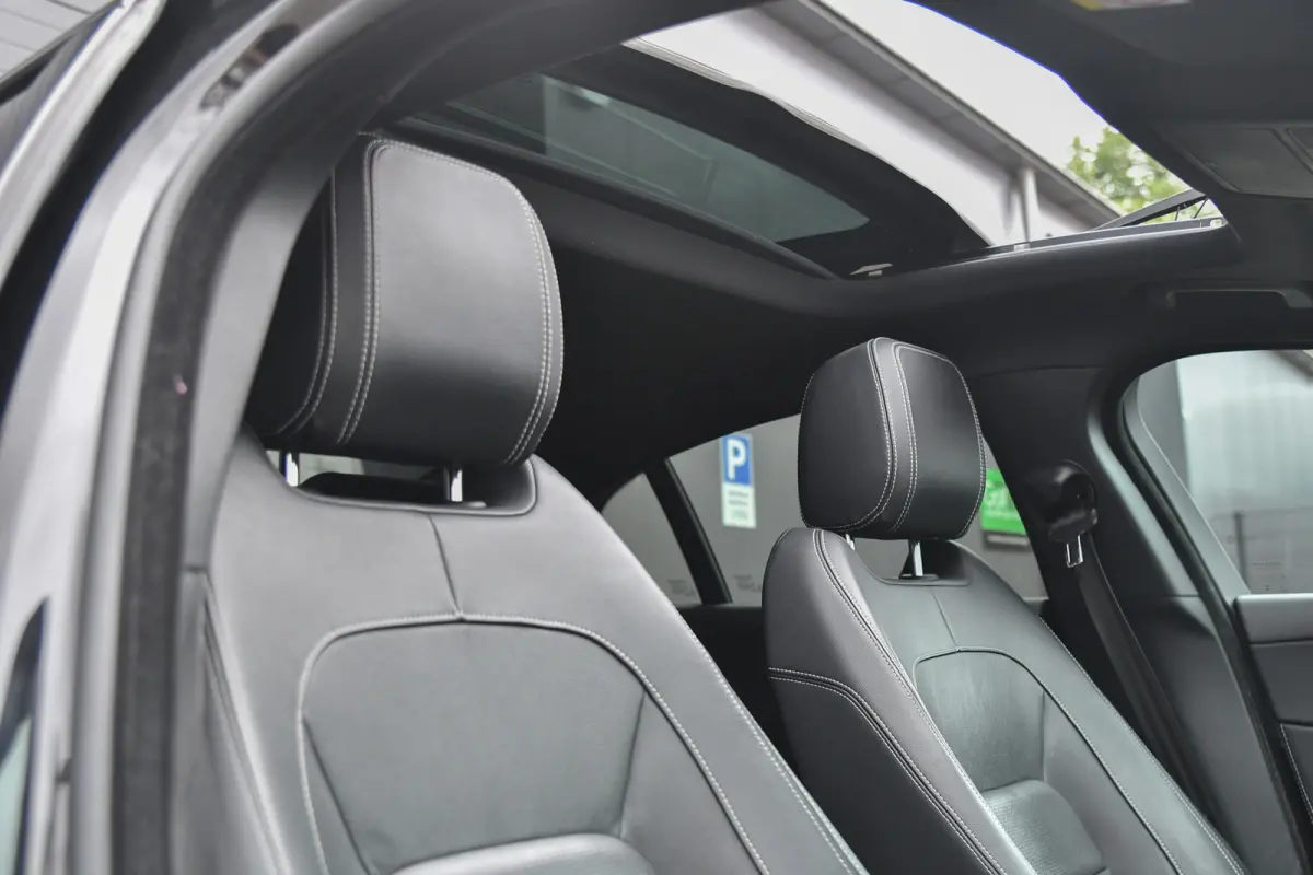 2.0 R-Sport, Panorama, Meridian, Leder, Memory, Camera, Carplay, Stuurverw.!