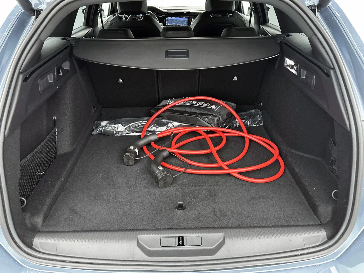 GT 54 kWh