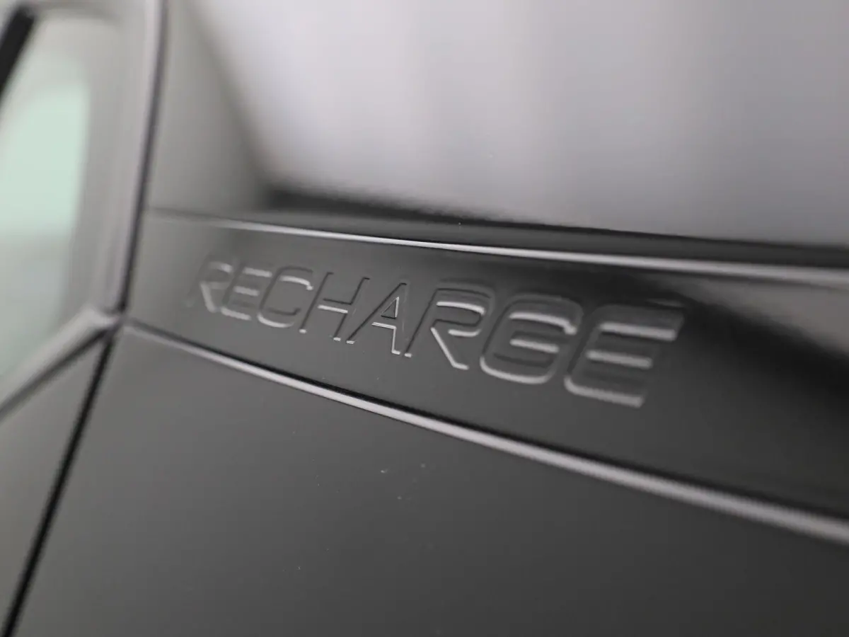 Core | NAVIGATIE | CAMERA | APPLE CARPLAY | KLIMAATREGELING