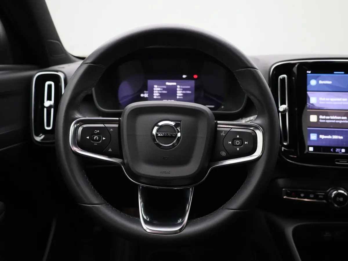 Core | NAVIGATIE | CAMERA | APPLE CARPLAY | KLIMAATREGELING