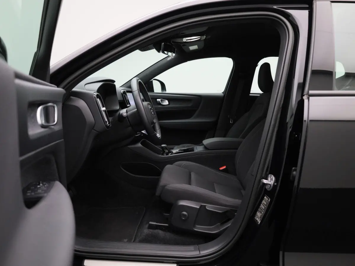 Core | NAVIGATIE | CAMERA | APPLE CARPLAY | KLIMAATREGELING