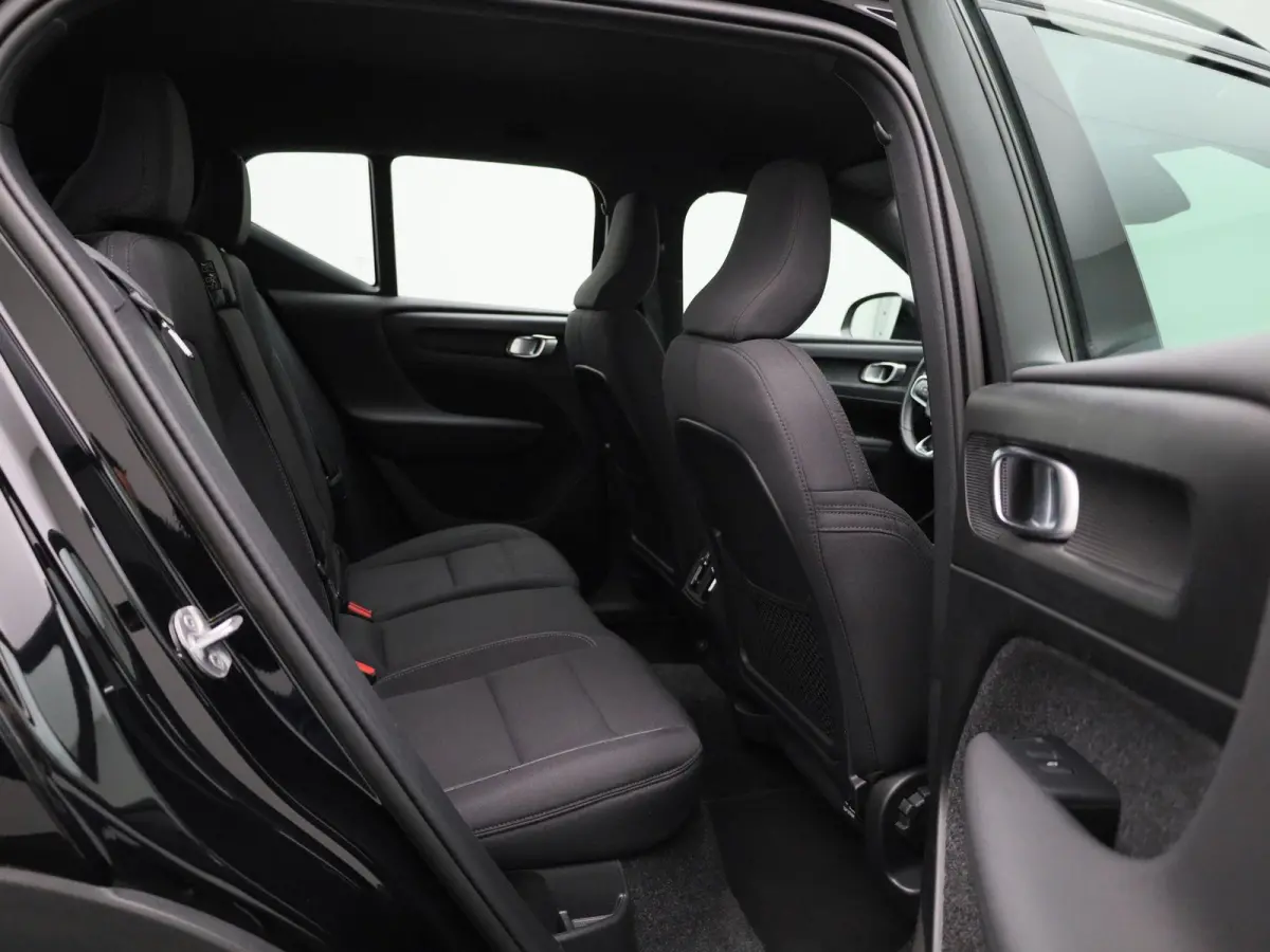 Core | NAVIGATIE | CAMERA | APPLE CARPLAY | KLIMAATREGELING