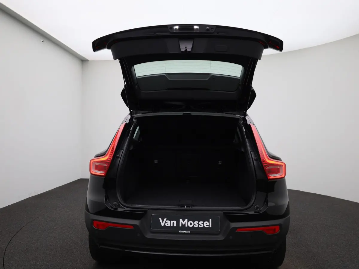 Core | NAVIGATIE | CAMERA | APPLE CARPLAY | KLIMAATREGELING