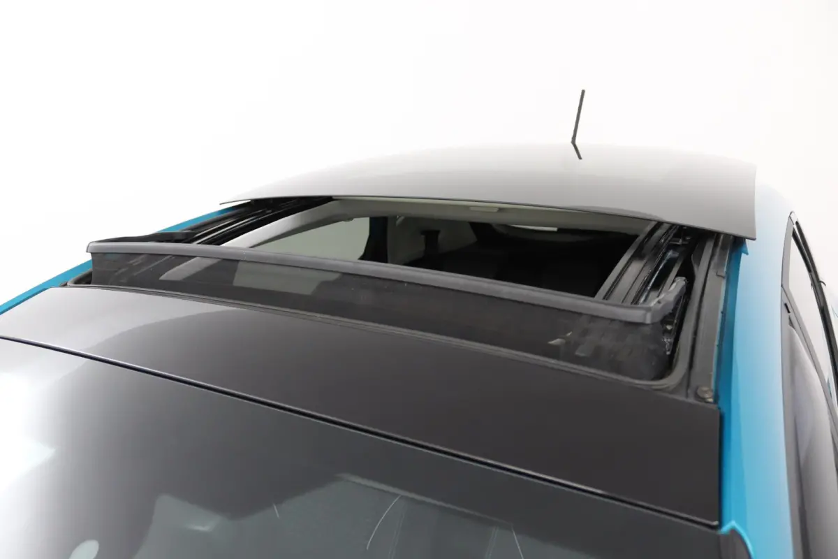1.0 EcoBoost Titanium | Panoramadak | Winterpack | B&O | CarPlay/Android Auto | Camera | Keyless