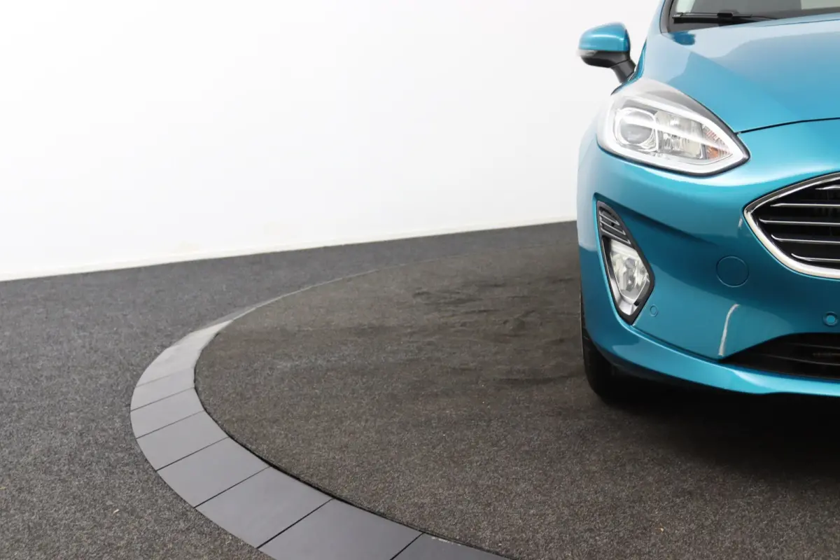 1.0 EcoBoost Titanium | Panoramadak | Winterpack | B&O | CarPlay/Android Auto | Camera | Keyless