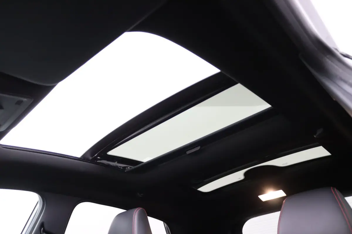 1.0 EcoBoost ST-Line X | Panoramadak | Maxtrix LED | Winterpack | Adaptive Cruise | BLIS | Elektrische Achterklep