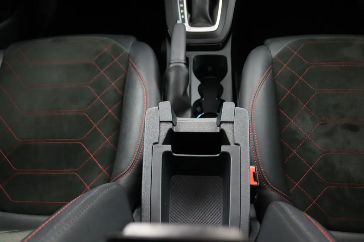 1.0 EcoBoost ST-Line X | Panoramadak | Maxtrix LED | Winterpack | Adaptive Cruise | BLIS | Elektrische Achterklep