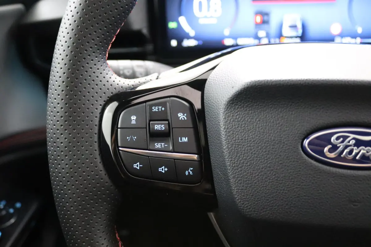 1.0 EcoBoost ST-Line X | Panoramadak | Maxtrix LED | Winterpack | Adaptive Cruise | BLIS | Elektrische Achterklep