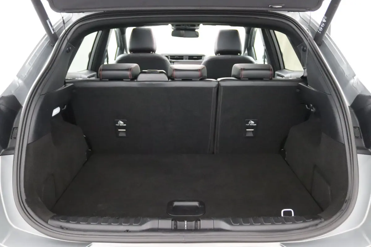 1.0 EcoBoost ST-Line X | Panoramadak | Maxtrix LED | Winterpack | Adaptive Cruise | BLIS | Elektrische Achterklep