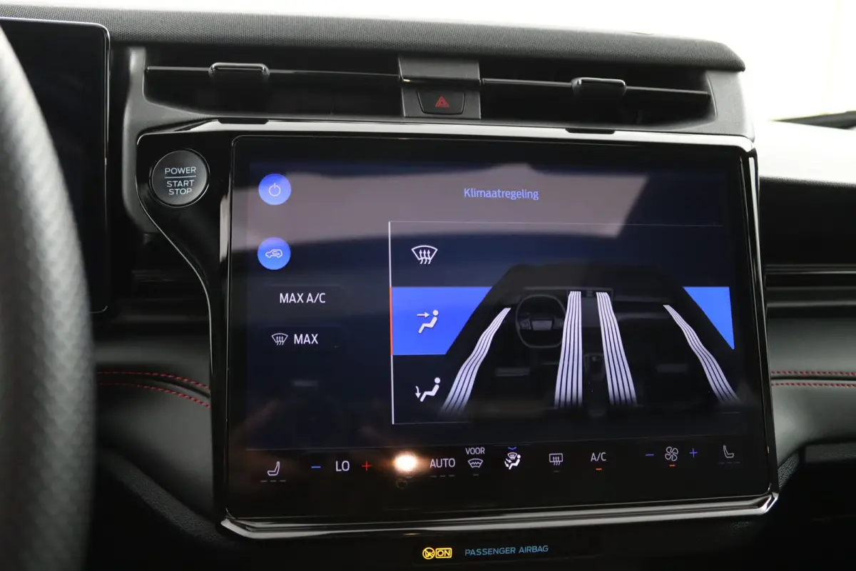 1.0 EcoBoost ST-Line X | Panoramadak | Winterpack | Adaptive Cruise | BLIS | B&O | 360 Camera | CarPlay/Android Auto | LED