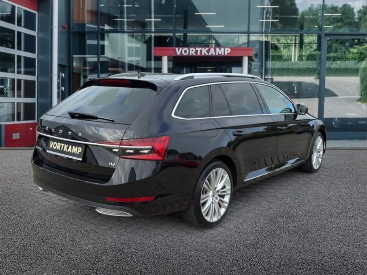 1.4 TSI iV L&K LEDER/PANO-DAK/CAMERA/ELEK-KLEP/ACC/CANTON/STOELVERW