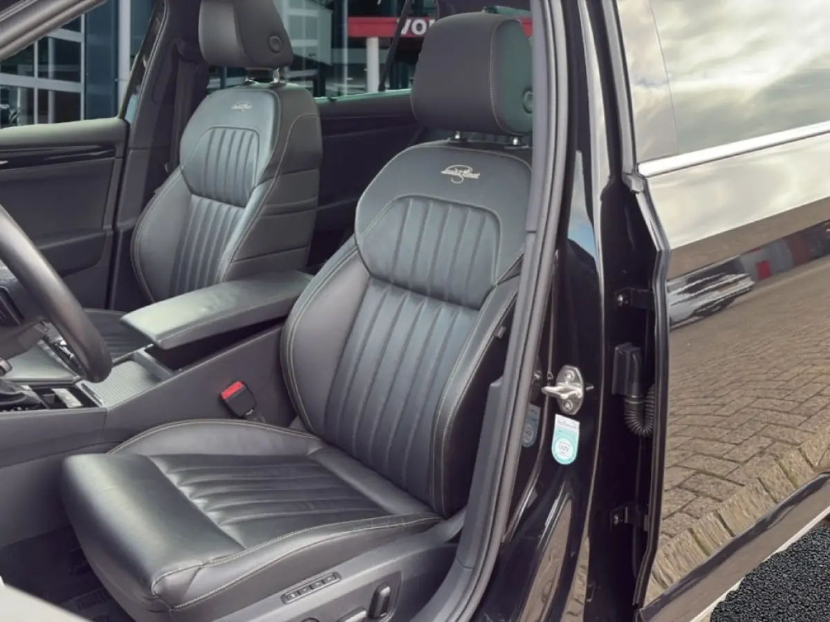 1.4 TSI iV L&K LEDER/PANO-DAK/CAMERA/ELEK-KLEP/ACC/CANTON/STOELVERW