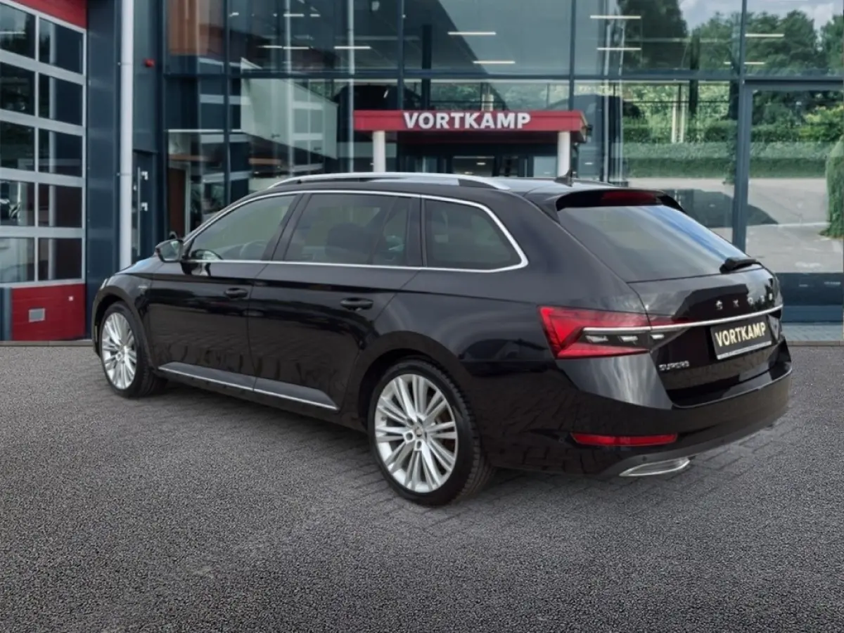 1.4 TSI iV L&K LEDER/PANO-DAK/CAMERA/ELEK-KLEP/ACC/CANTON/STOELVERW